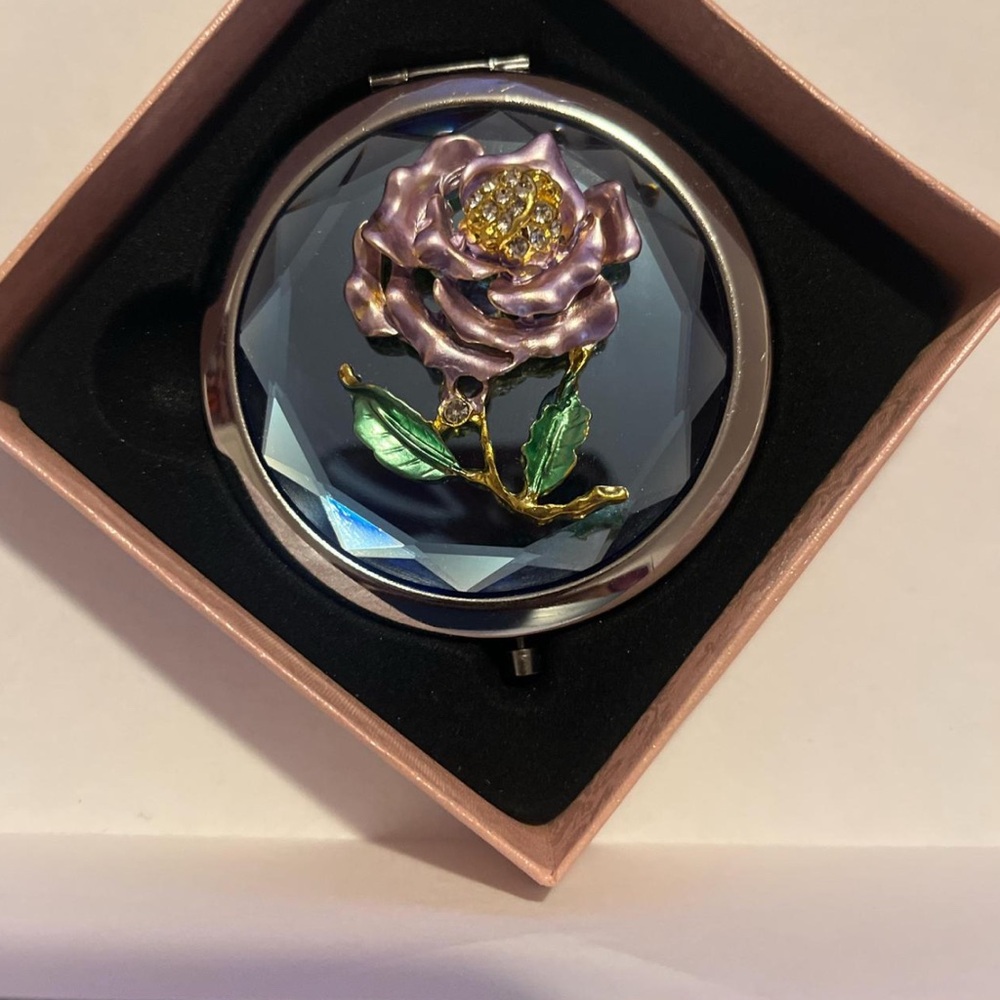 Double mirror compact - Picture 2 of 5
